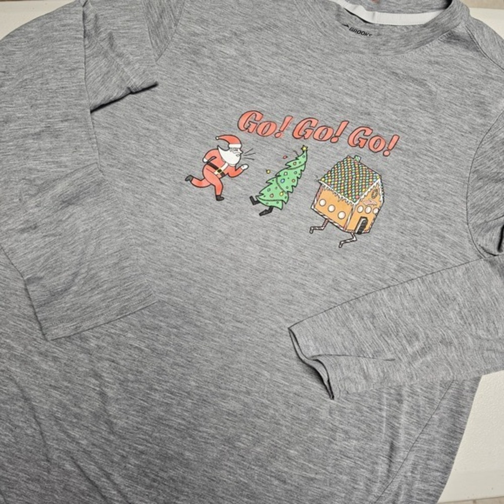 Brooks Running Long Sleeve Shirt Women's Large Santa Christmas Tree Gingerbread‎